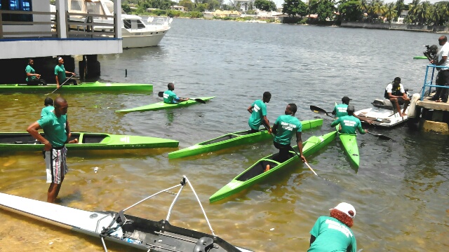 Nigeria.canoes